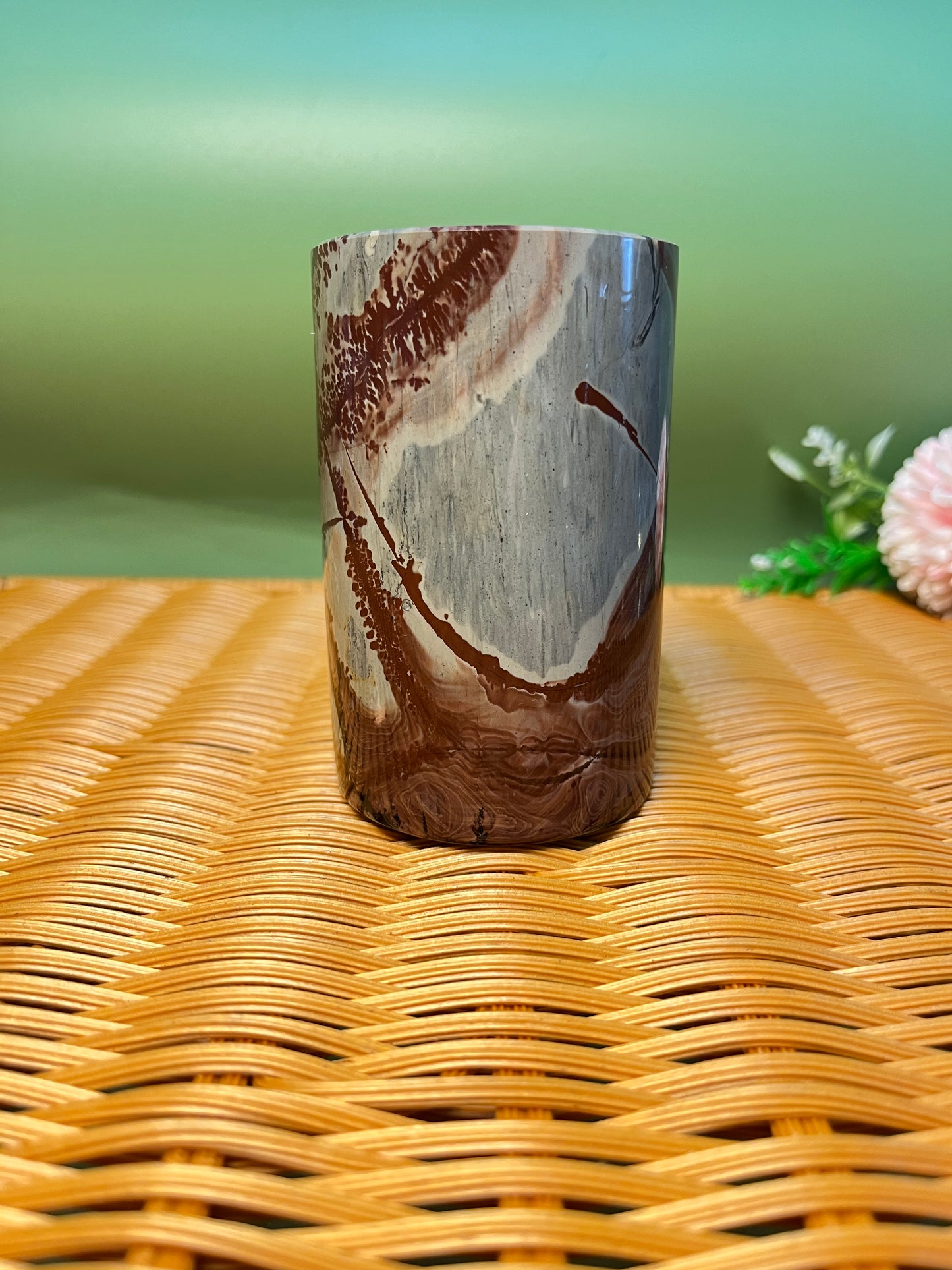 E1010 Picture jasper pen holder