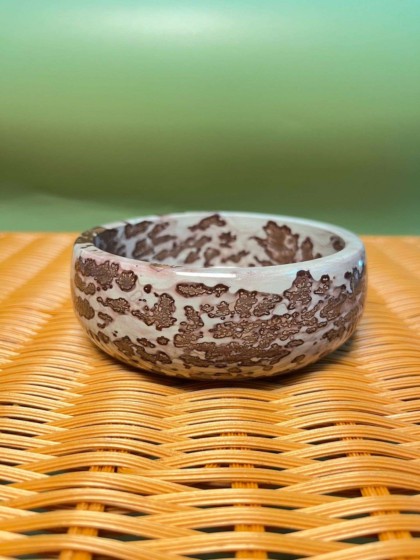 Picture jasper bowl G1010