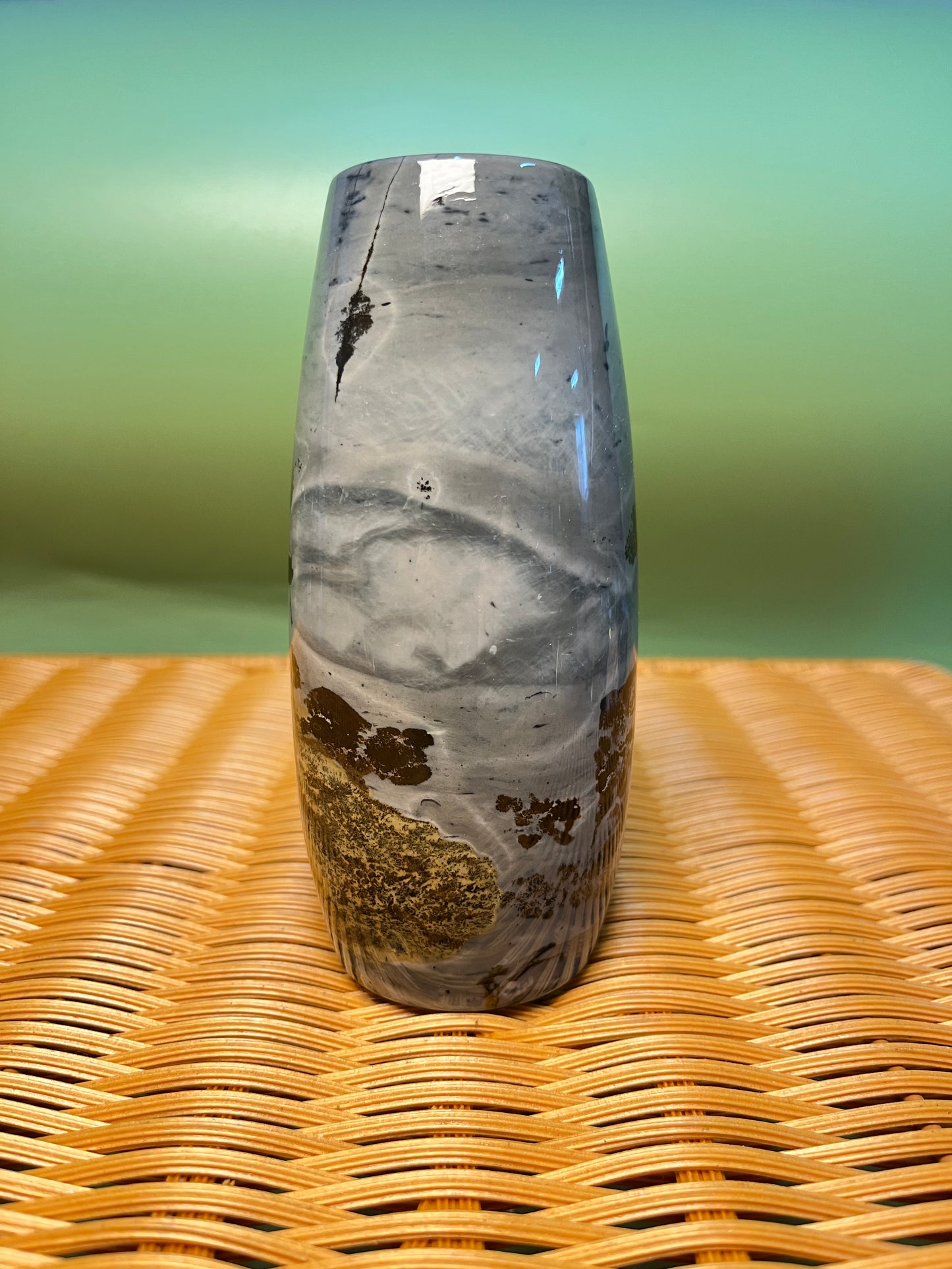 Picture jasper vase F1015