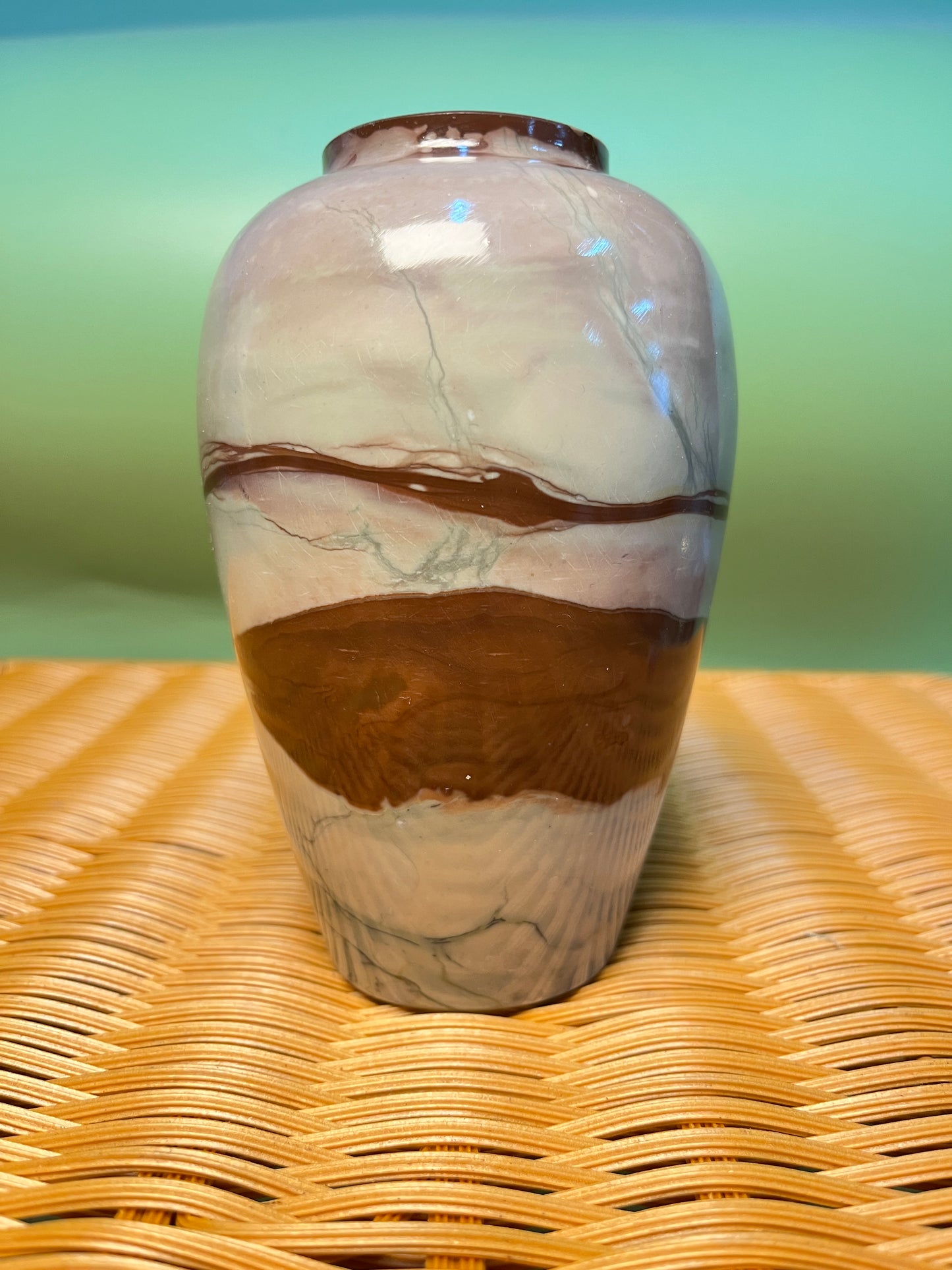 F1008 Picture jasper chubby vase