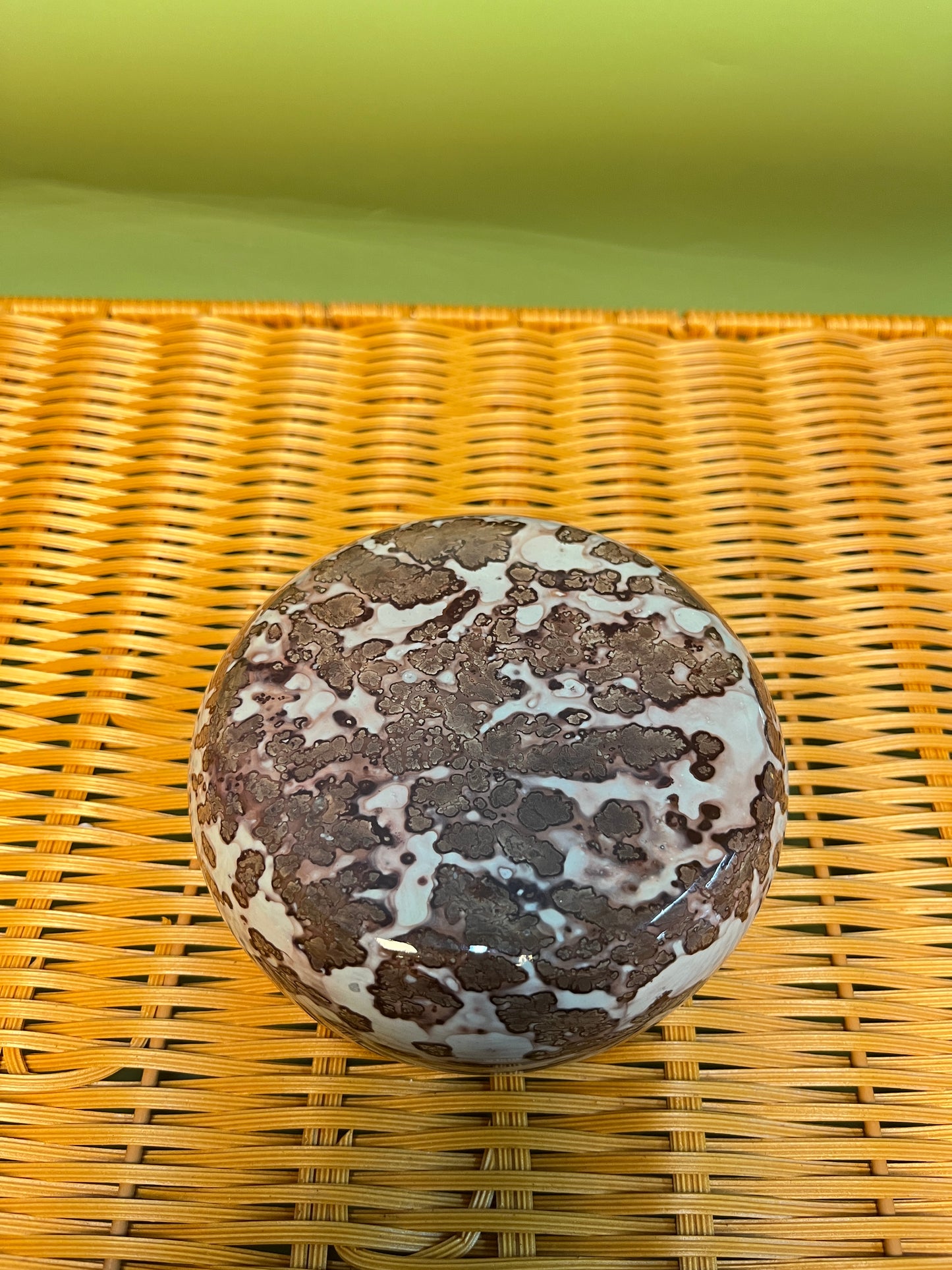 Picture jasper bowl G1010