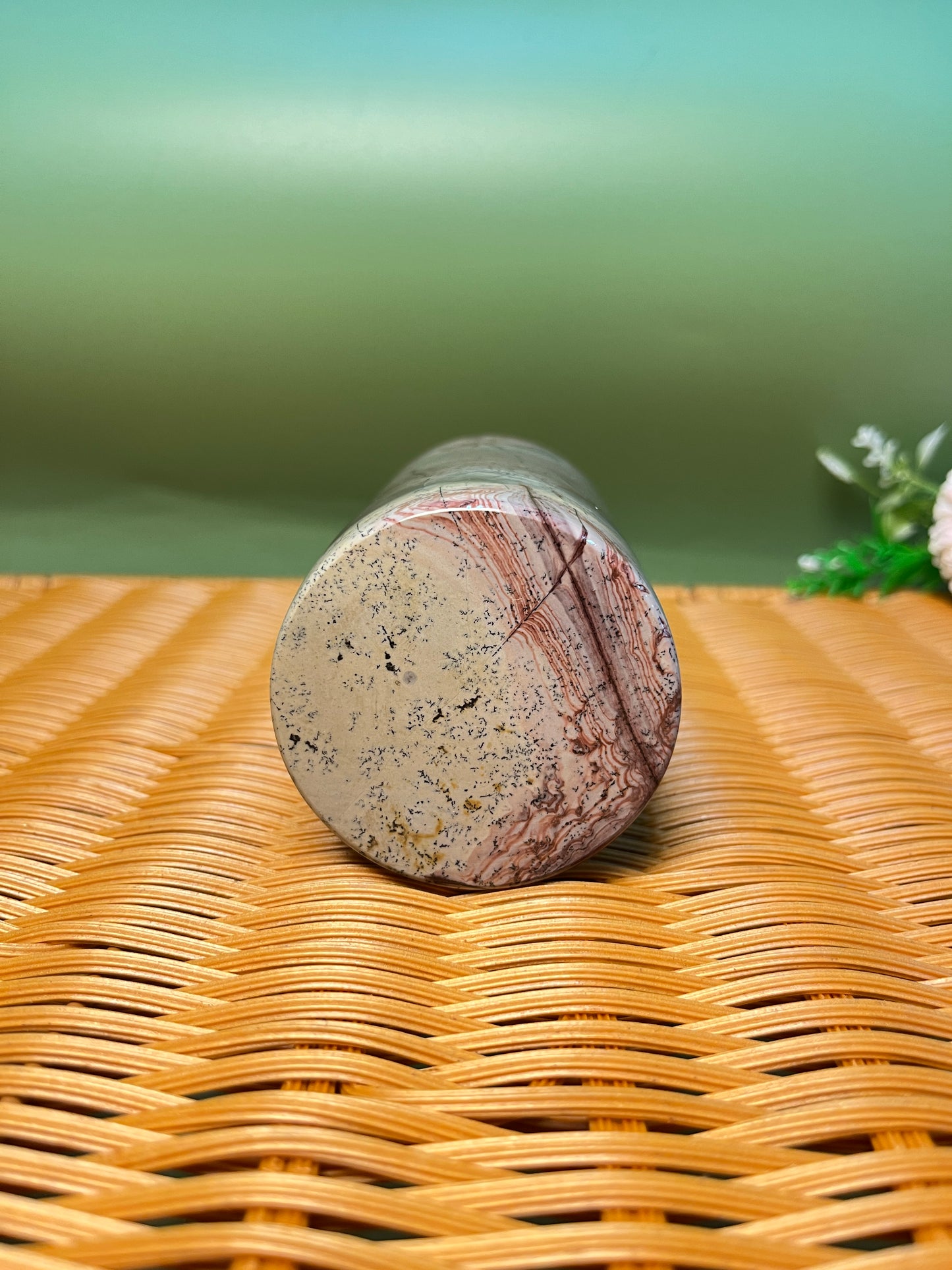 E1015 Picture jasper pen holder