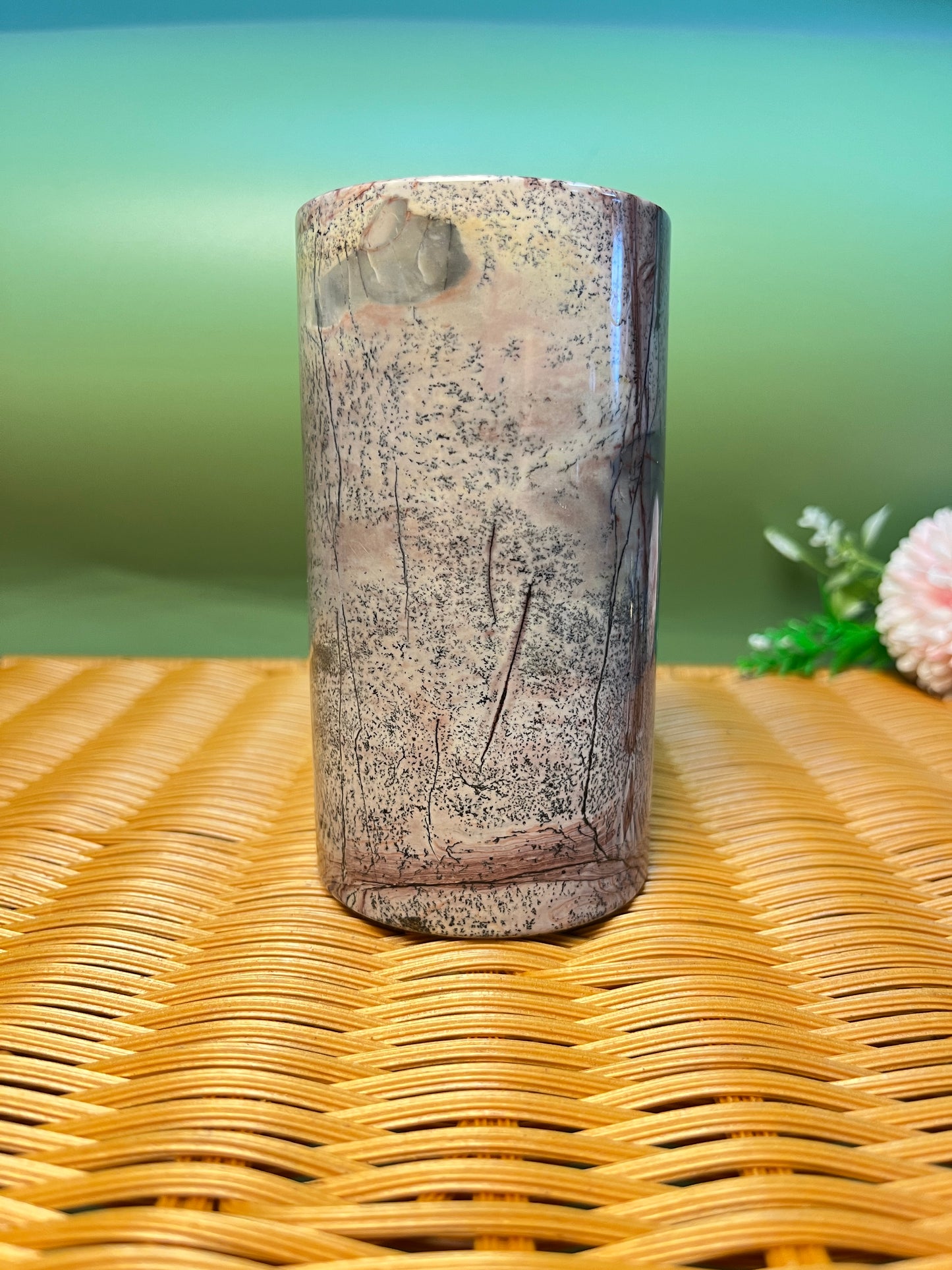 E1012 Picture jasper pen holder