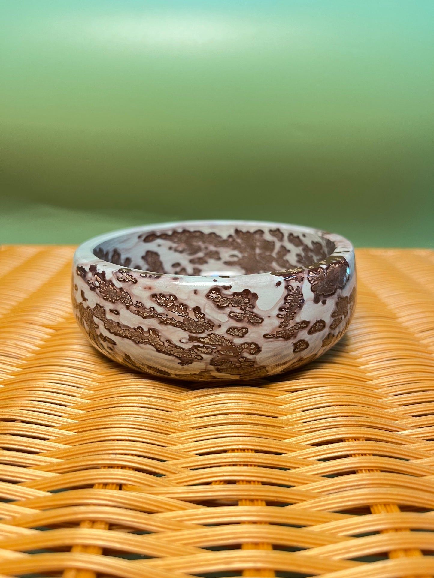 Picture jasper bowl G1010