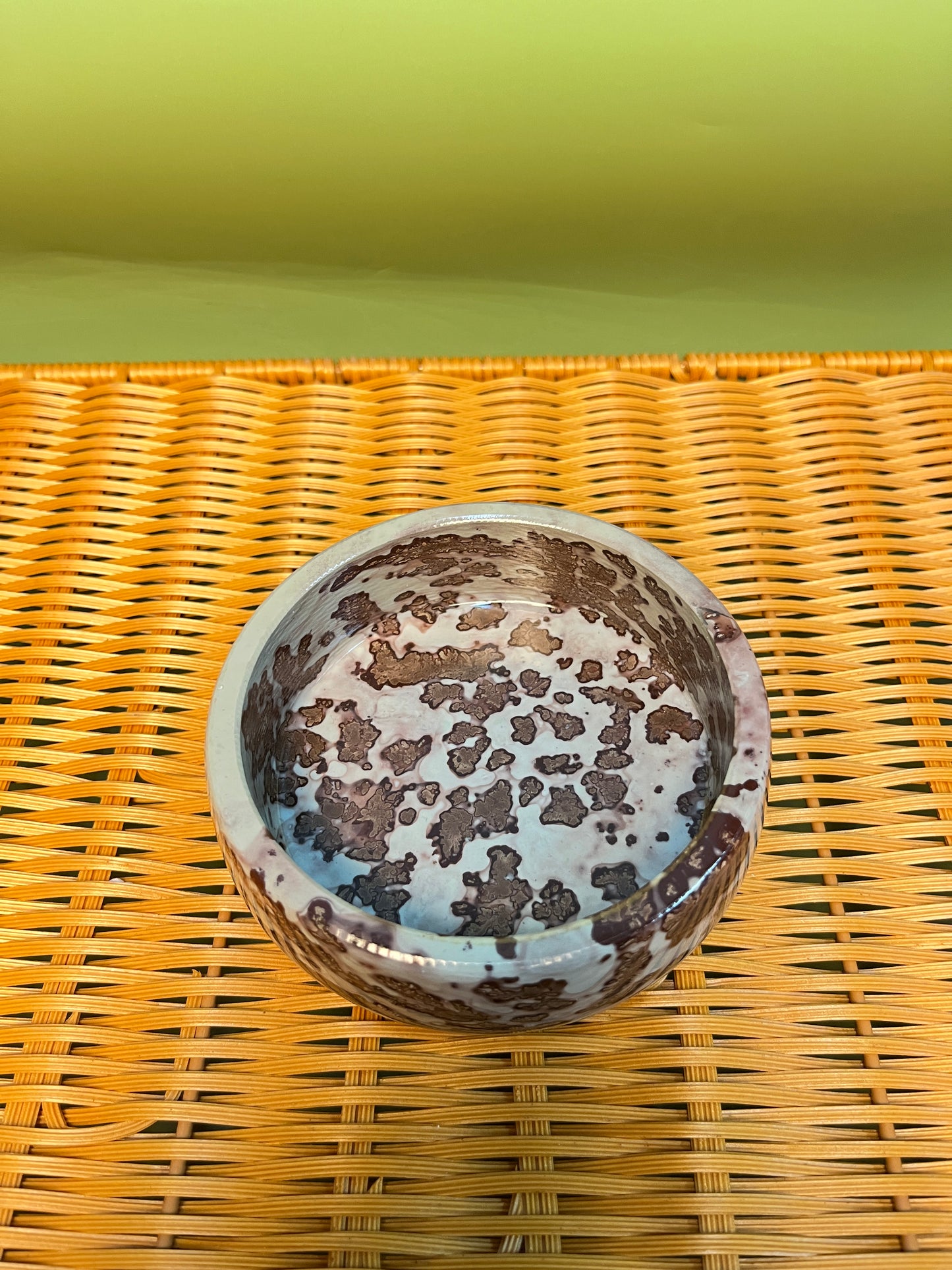 Picture jasper bowl G1010