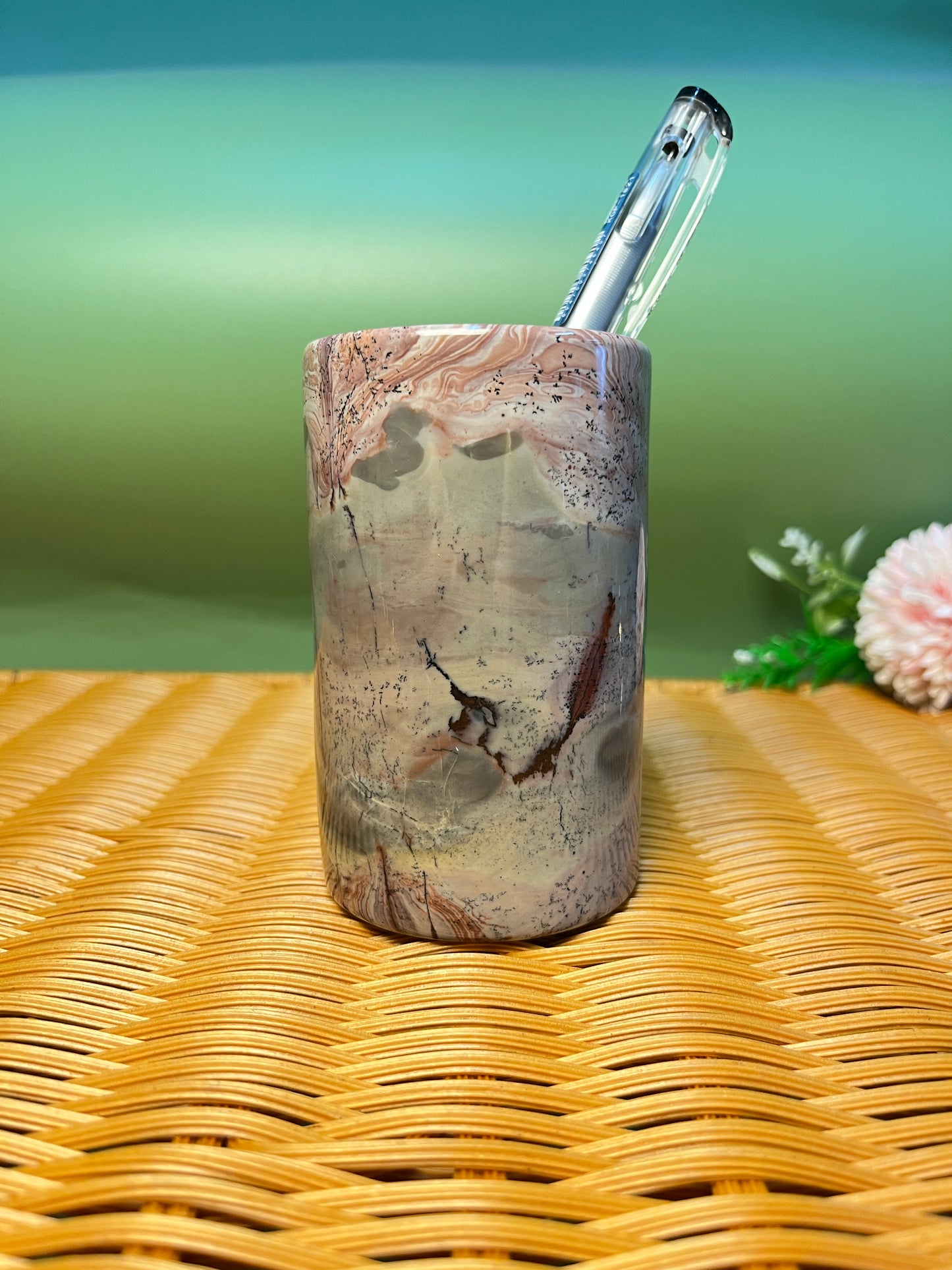 E1015 Picture jasper pen holder