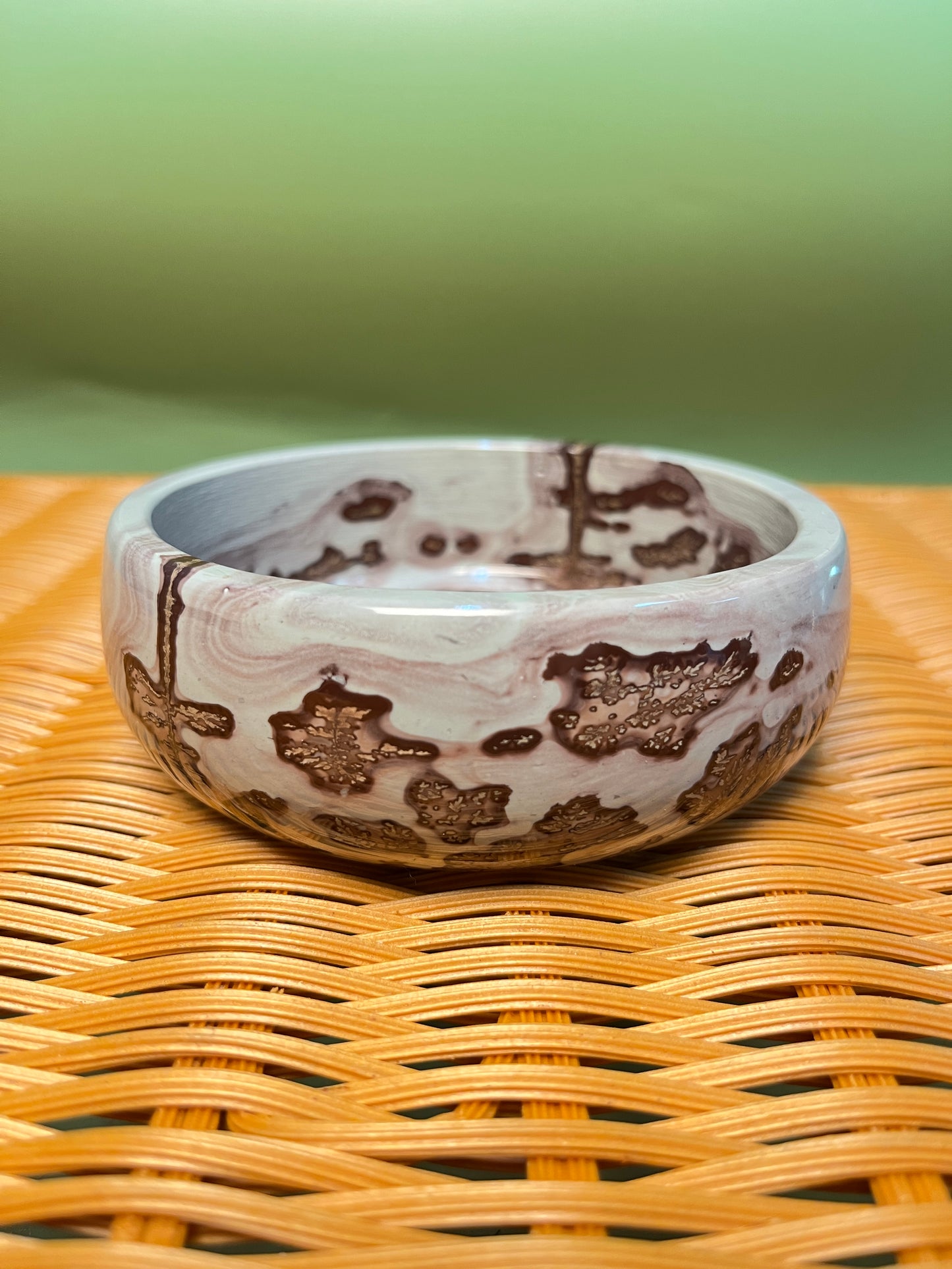 Picture jasper bowl G1001