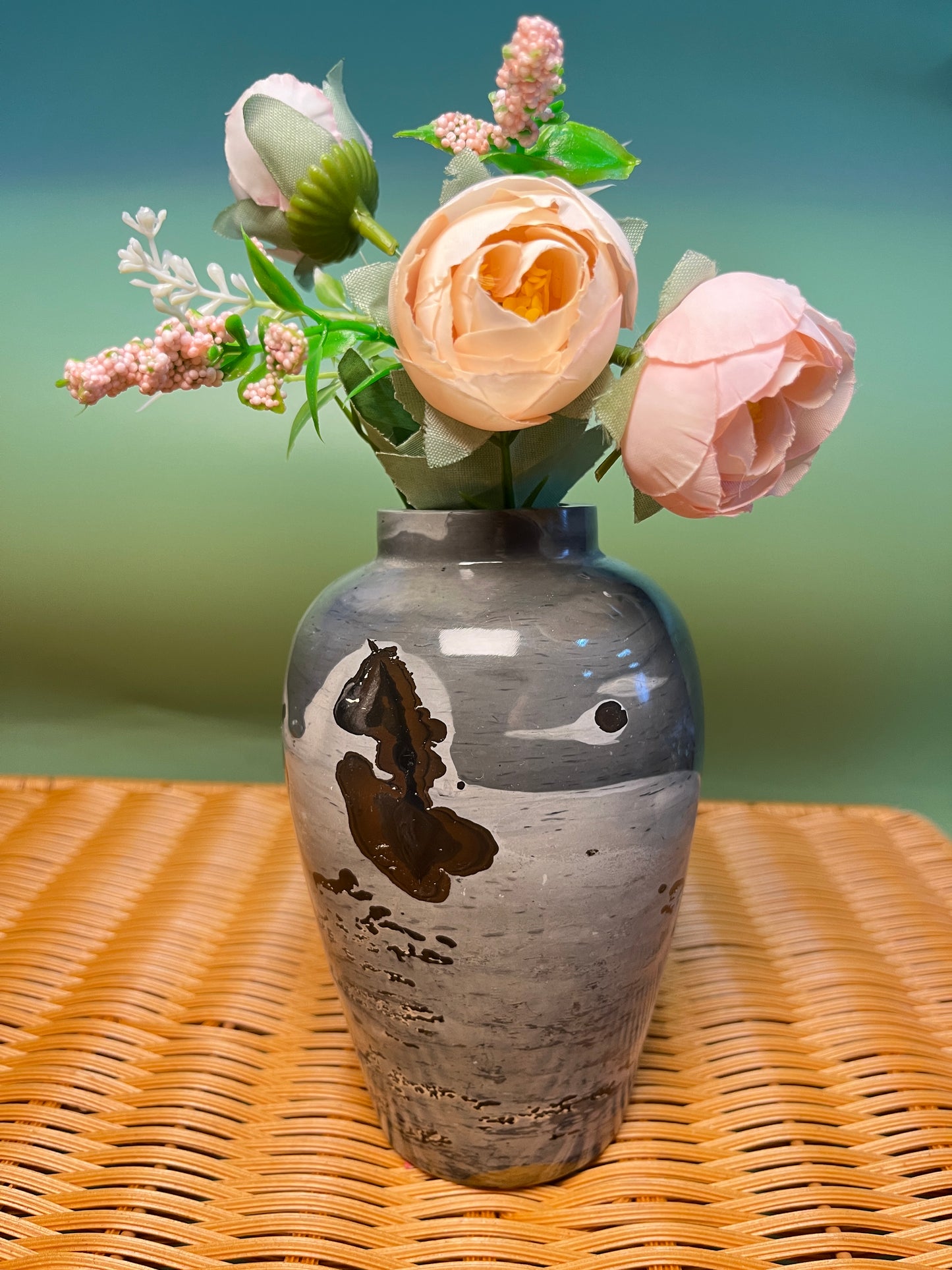 1002 Picture jasper chubby vase