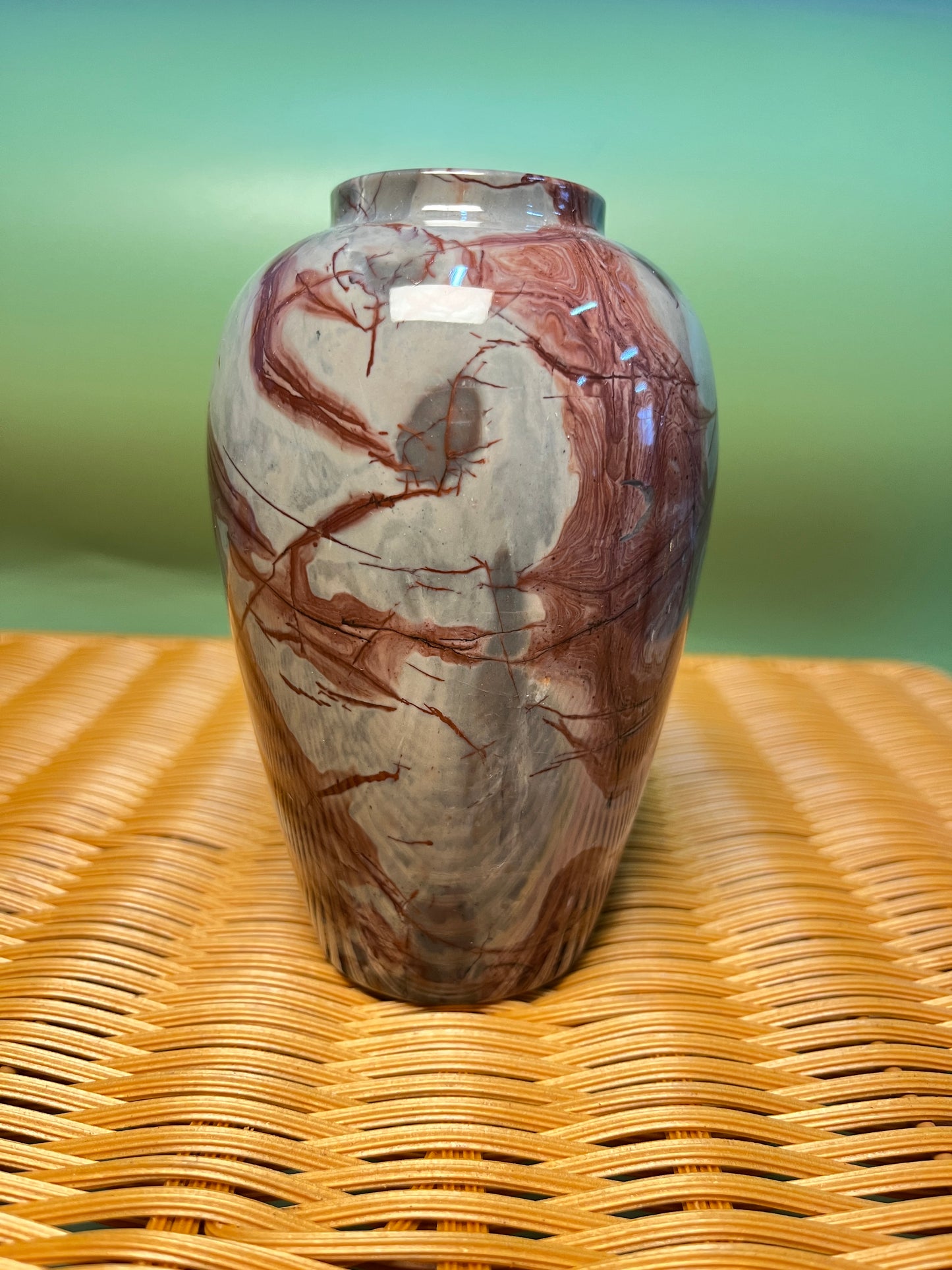 1004 Picture jasper chubby vase