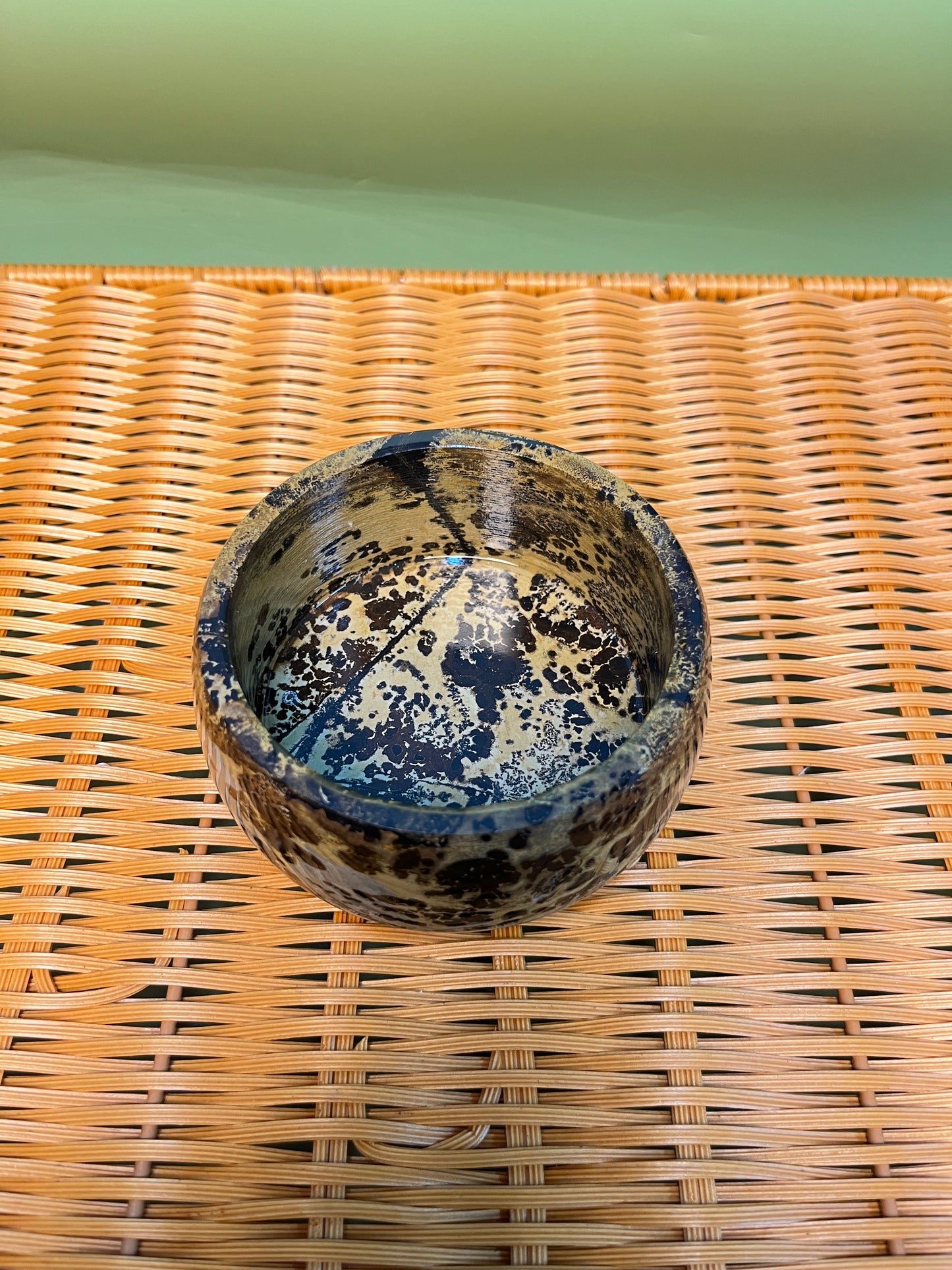 Picture jasper bowl G1002