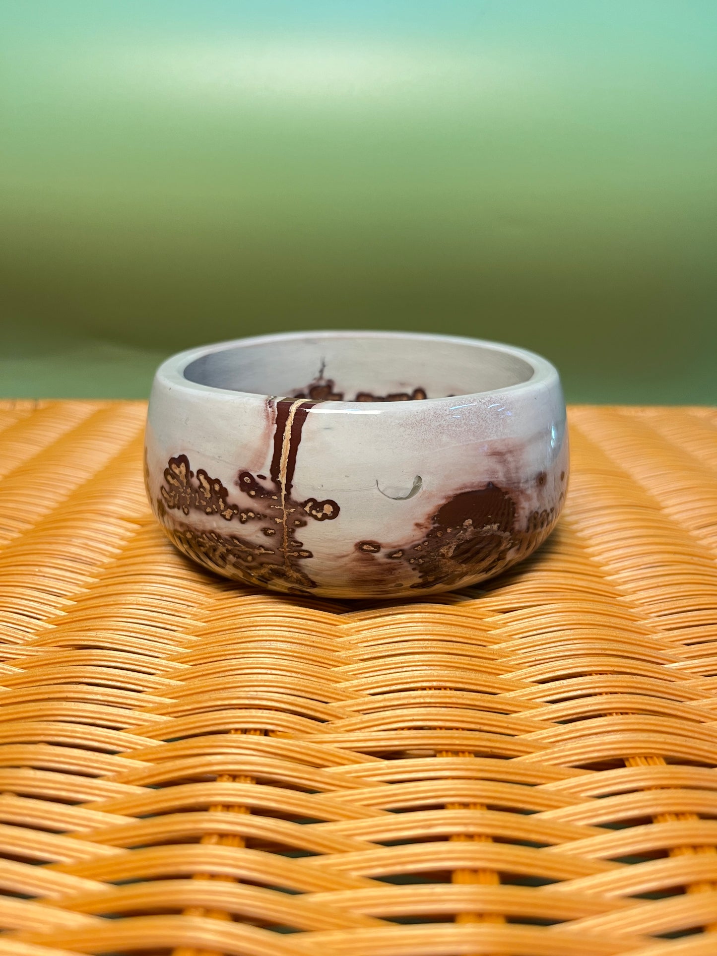 Picture jasper bowl G1007