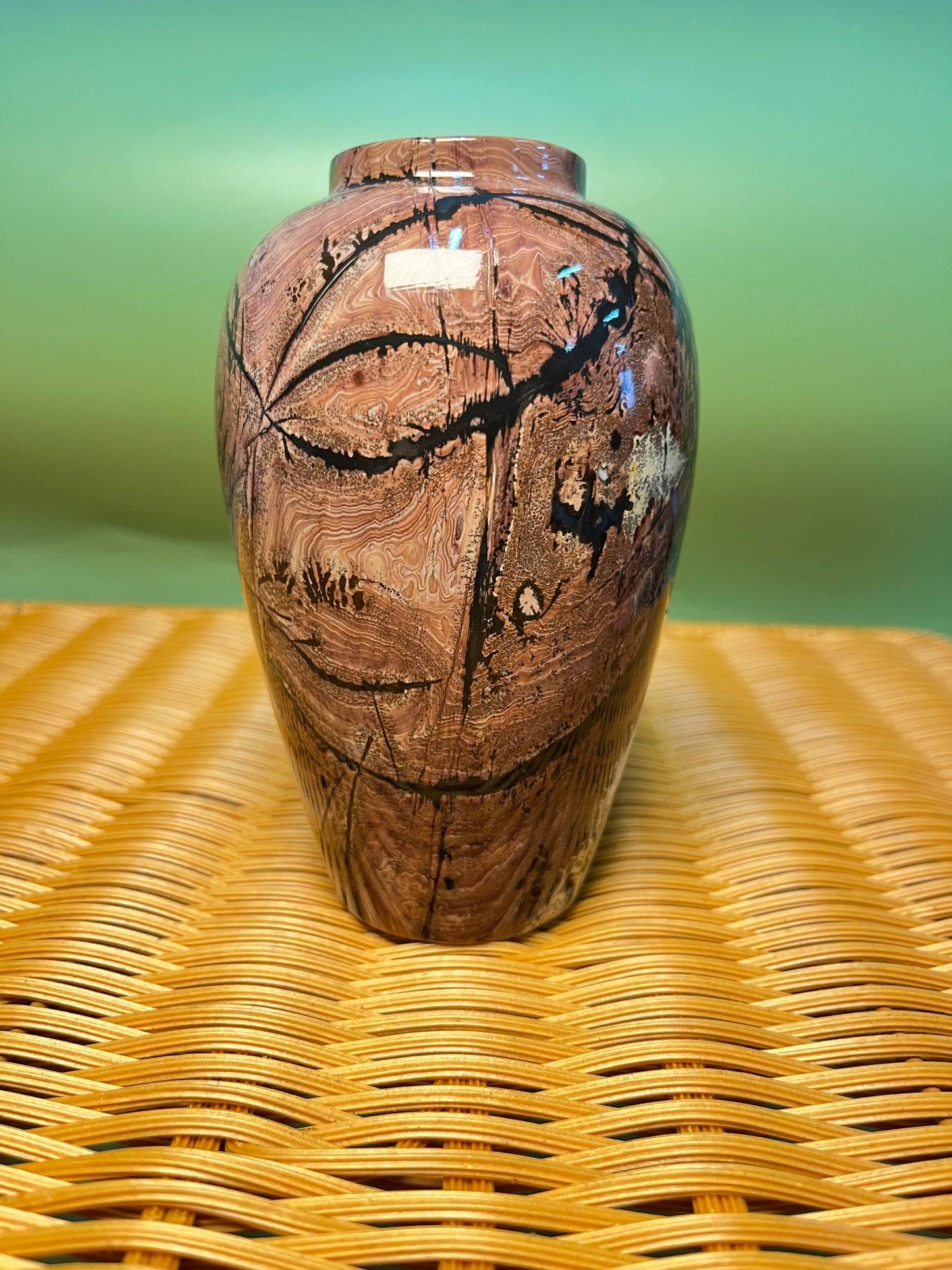 1003 Picture jasper chubby vase