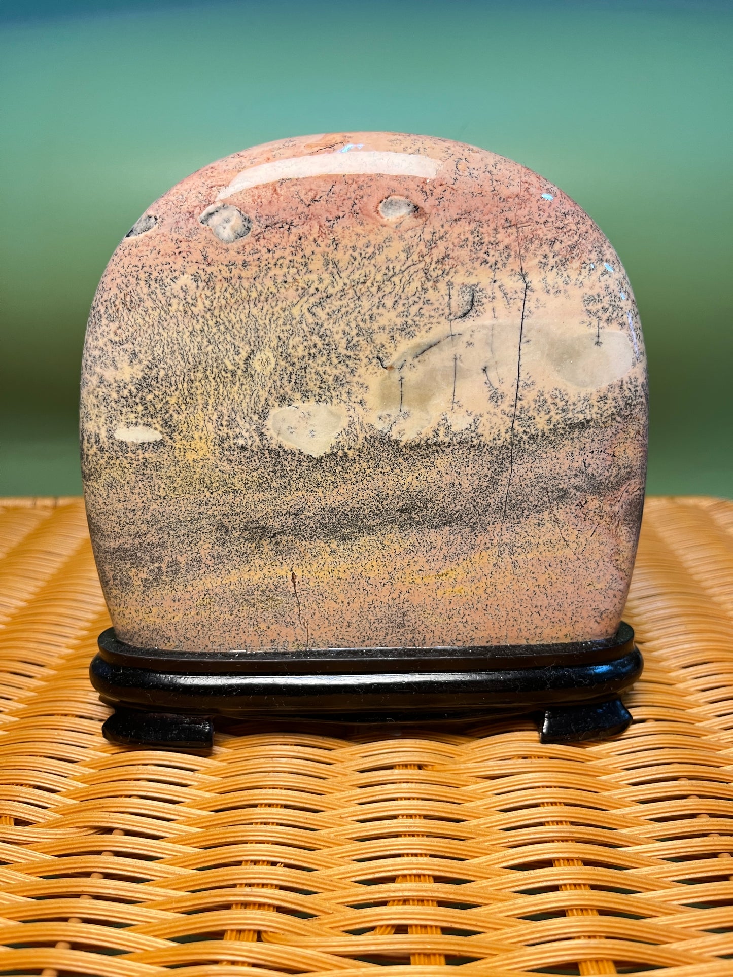 H1010 Picture jasper free form on holder