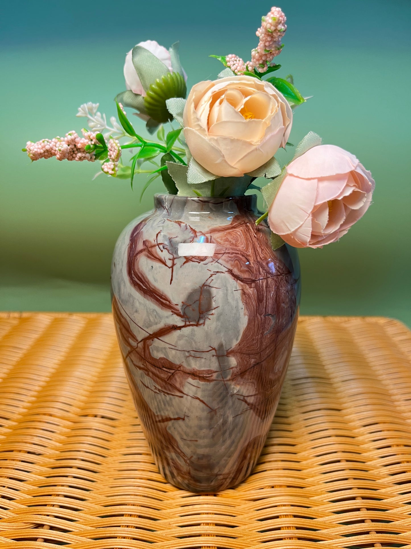 1004 Picture jasper chubby vase