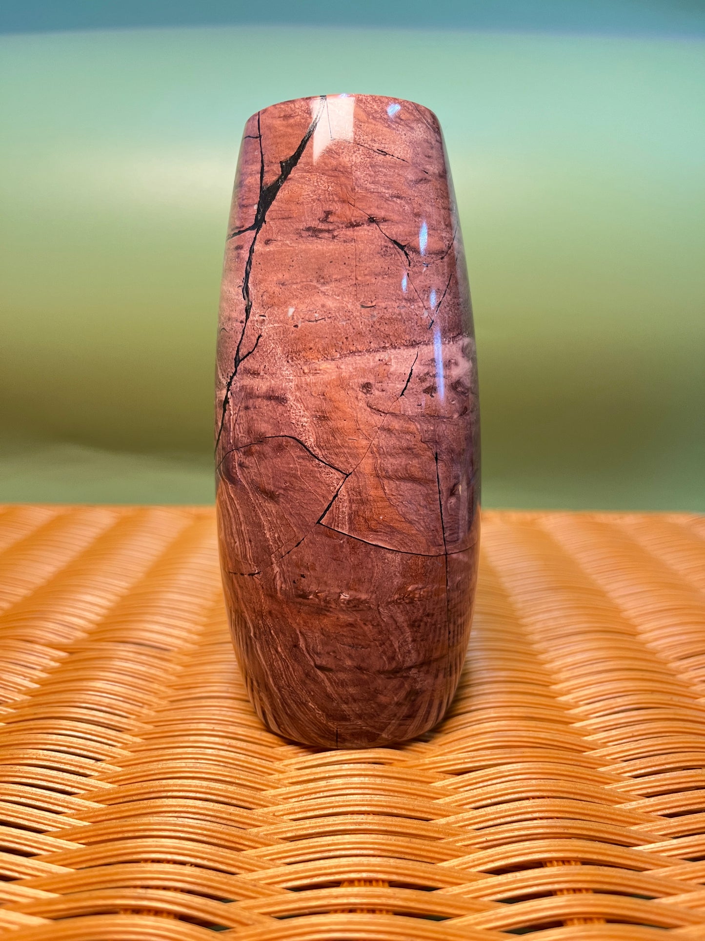 Picture jasper vase F1009