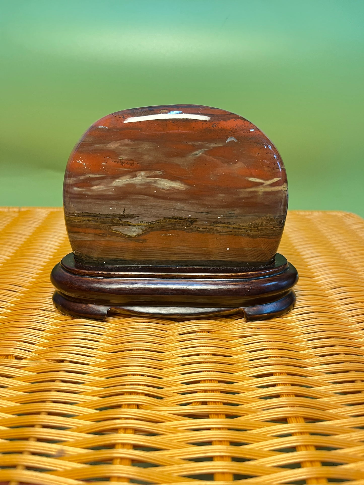H1022 Picture jasper free form on holder