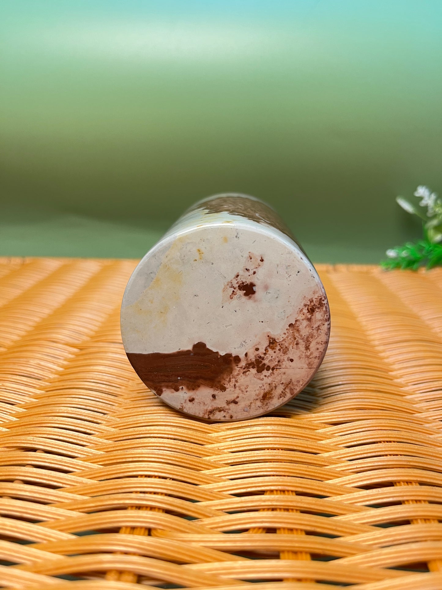 E1007 Picture jasper pen holder