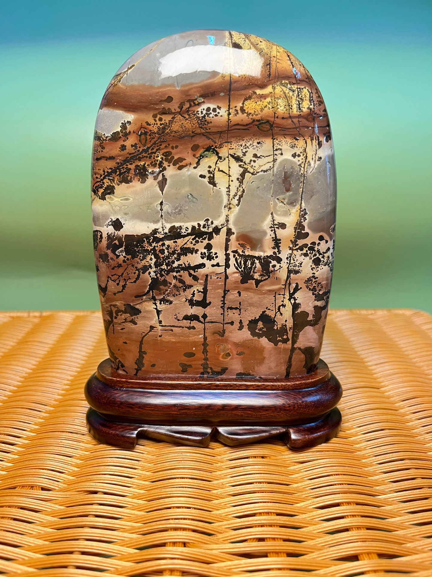 H1021 Picture jasper free form on holder