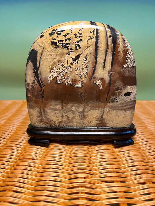 H1024 Picture jasper free form on holder