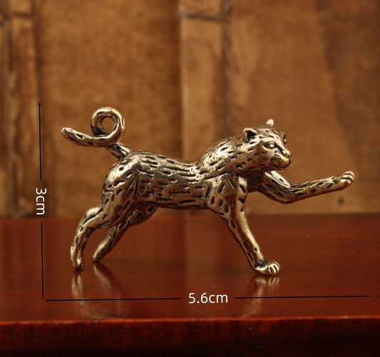 Brass cute leopard