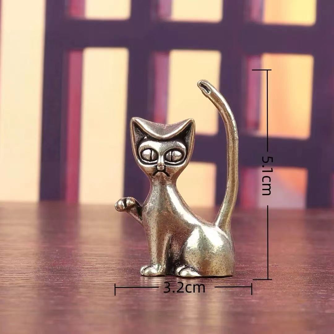 Brass kitty (ring holder)