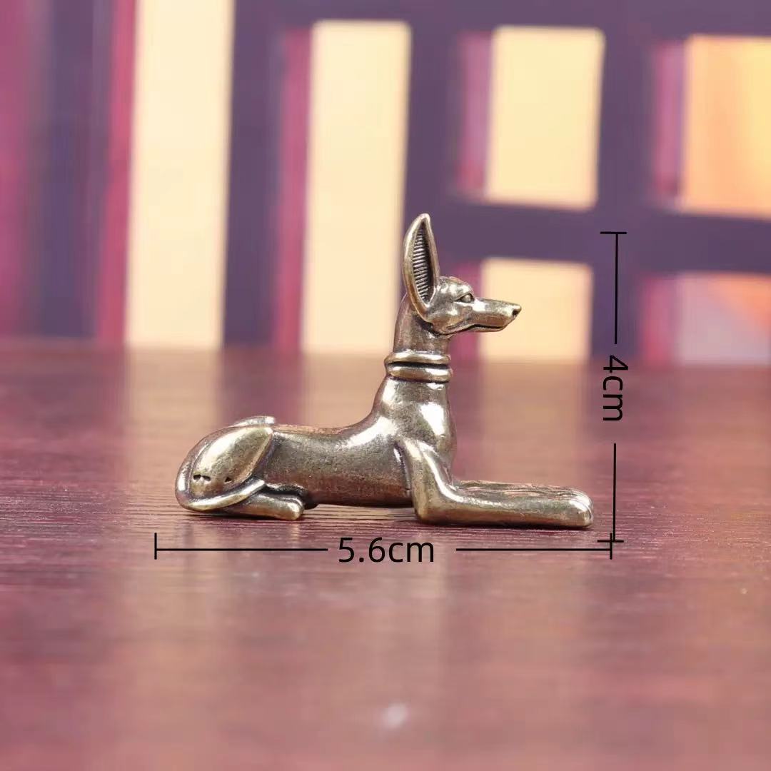 Brass greyhound