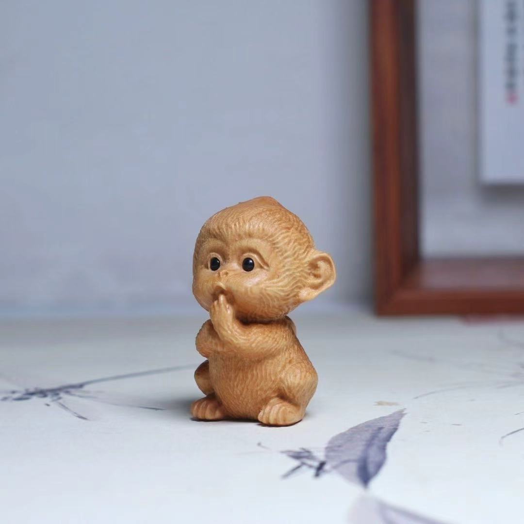4.5CM Arborvitae wood cute baby monkey