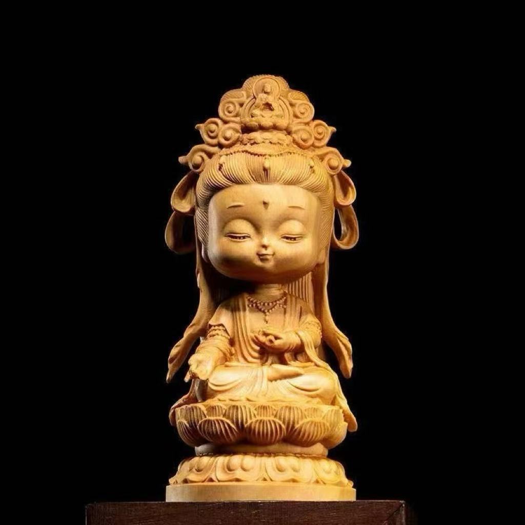 Height: 10CM Arborvitae wood cute guanyin