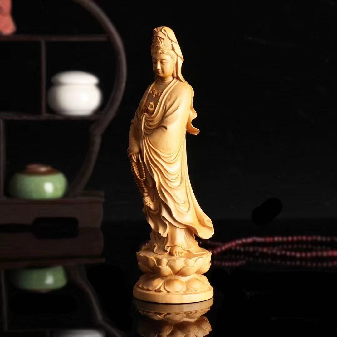 Height: 9CM Arborvitae wood standing guanyin