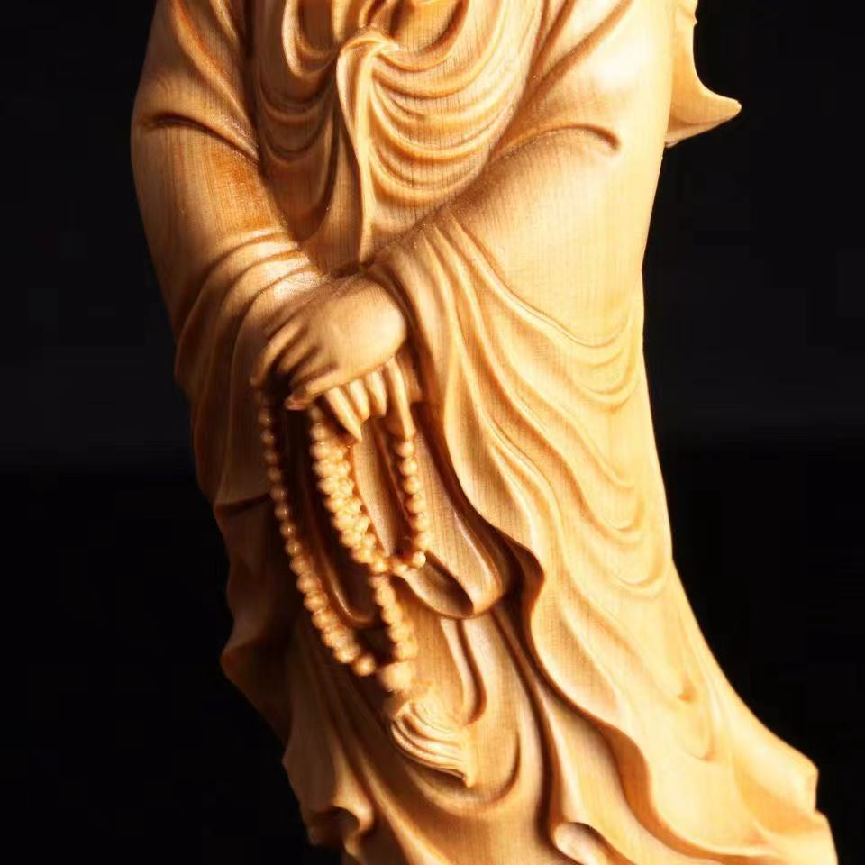 Height: 9CM Arborvitae wood standing guanyin
