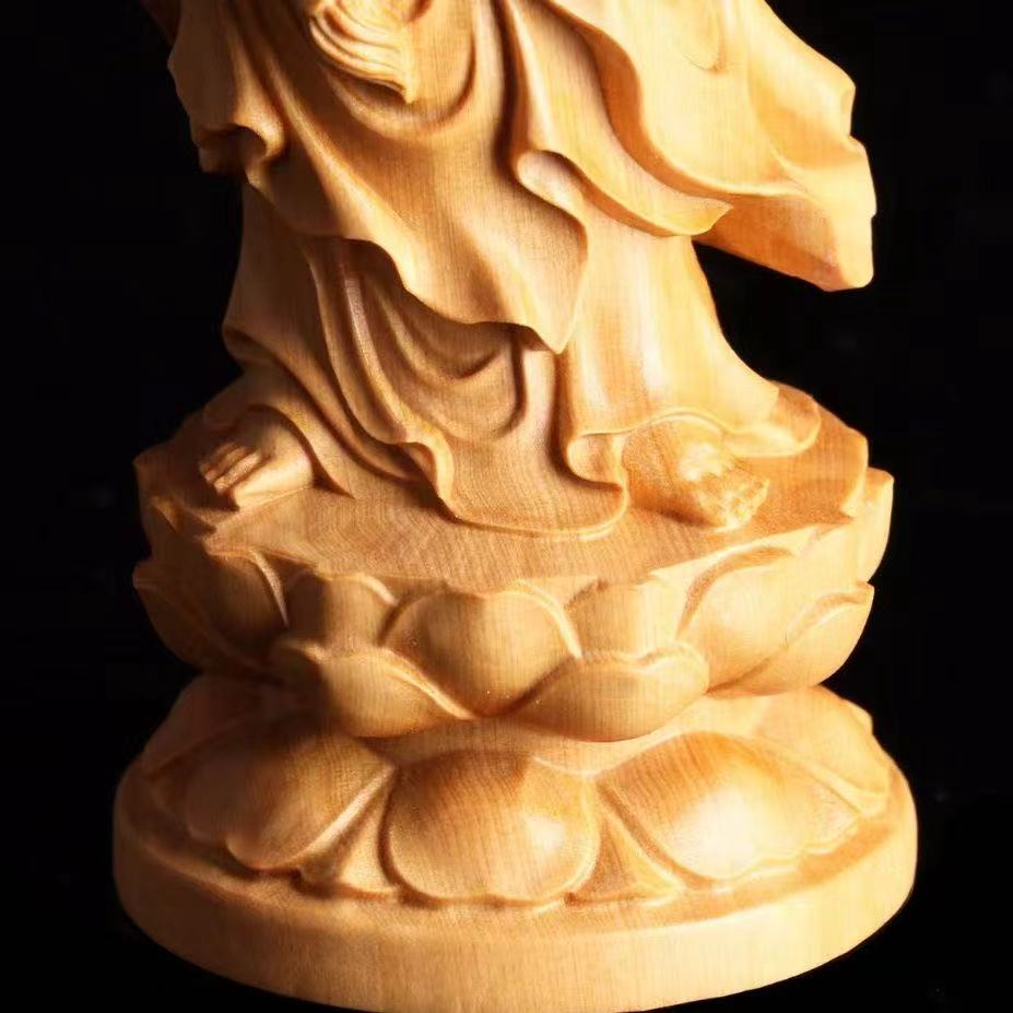 Height: 9CM Arborvitae wood standing guanyin