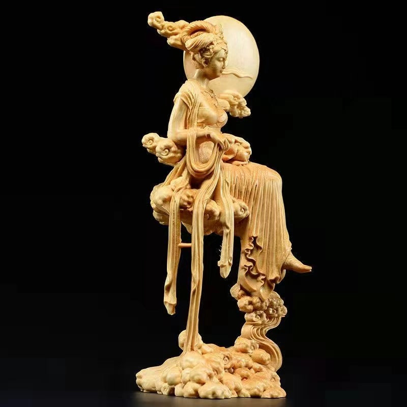 Height: 18CM Arborvitae wood moon goddess/ Chang’e